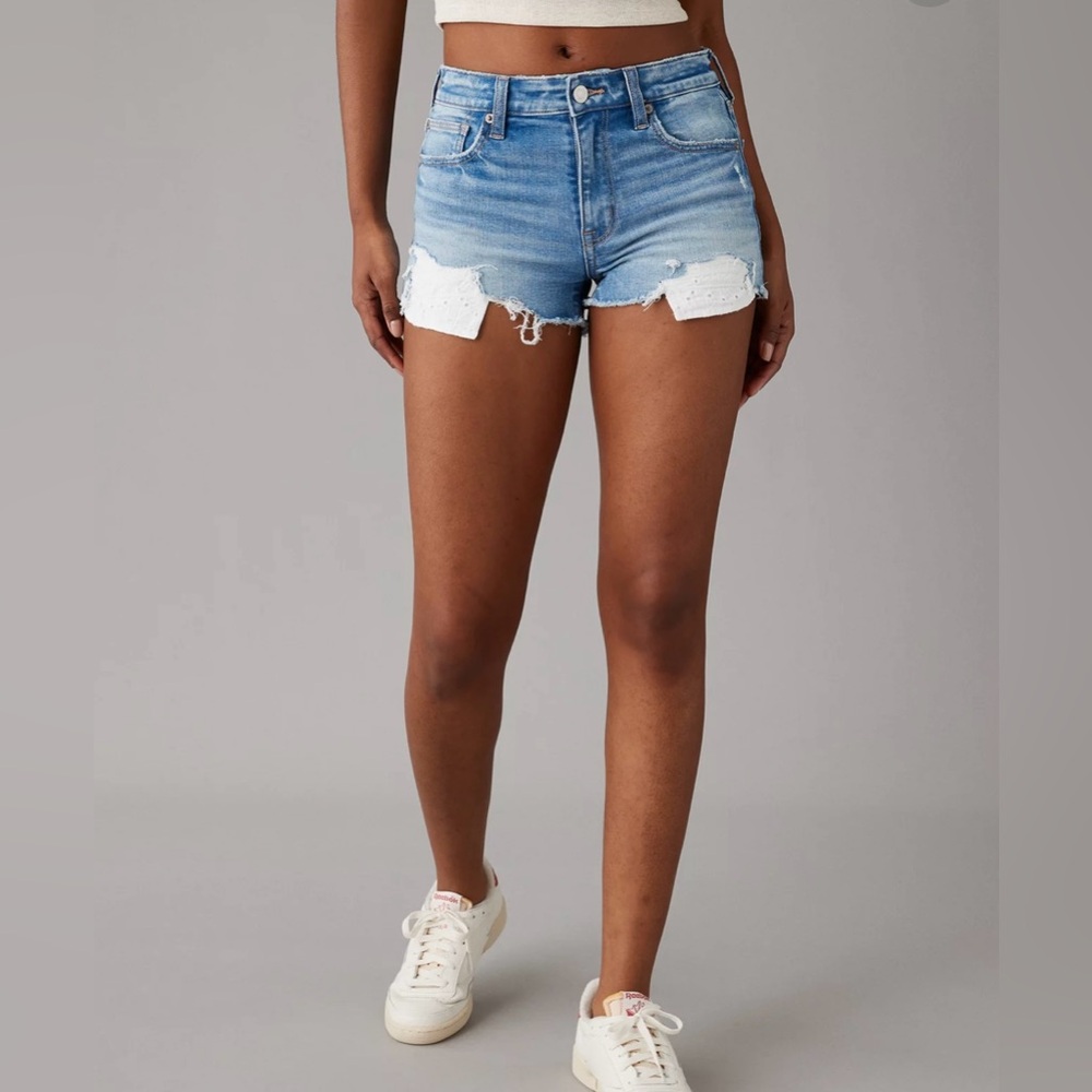 American Eagle AE Next Level High-Waisted Ripped Denim  Short Sz 2